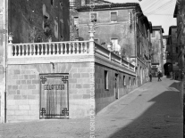 AB2.13.1 Bar Gelateria sui Casalini