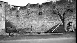 AB2.7.1 Mura convento S.Chiara