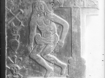 BA1.2.1 Bassorilievo con croce