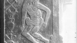 BA1.2.1 Bassorilievo con croce