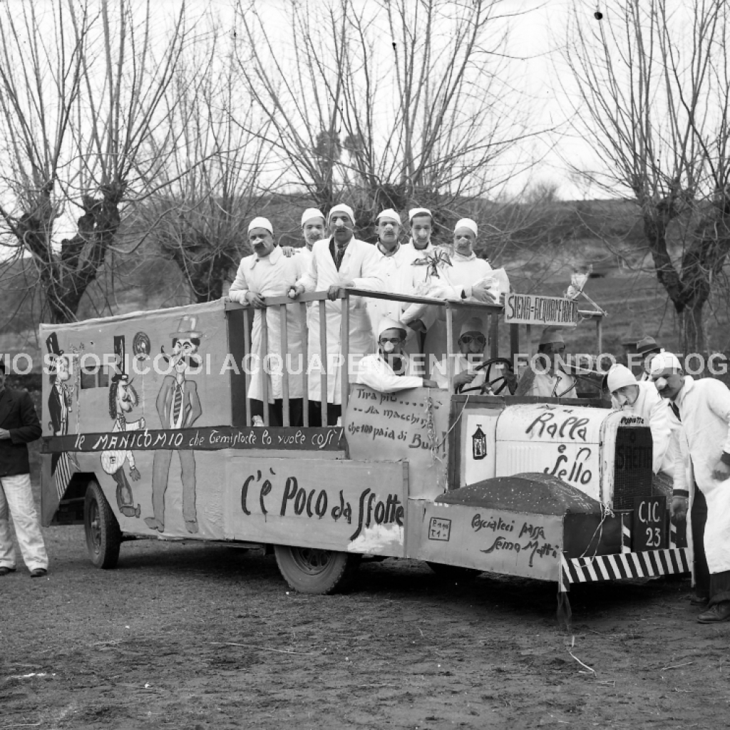 CA1.2.1 Carnevale 1939 Manicomio