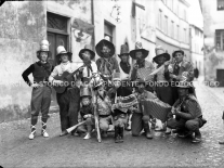 CA1.2.2 Carnevale 1939 Cerchiamo un capo