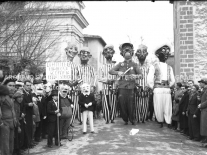 CA1.4.2 Carnevale 1940 L'epautomobile