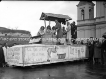CA1.5.1 Carnevale 1950 Il Fontanone