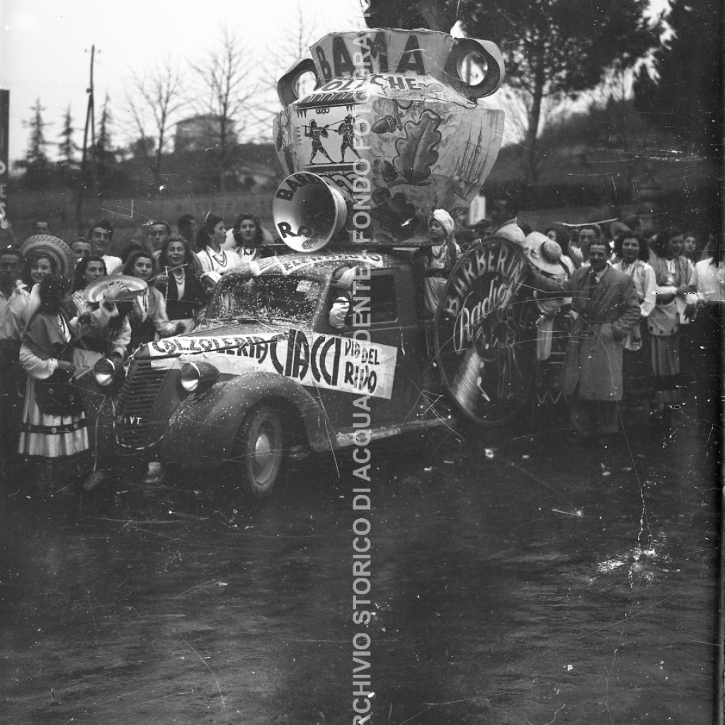 CA1.7.2 Carro pubblicitario Carnevale 1951