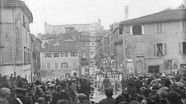 CA2.2.2 Carnevale 1938 La fruttiera magica