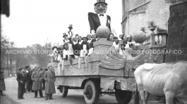 CA2.4.2 Carnevale 1940 Il '900