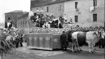 CA2.6.1 Carnevale 1940 Carro 2° Classificato