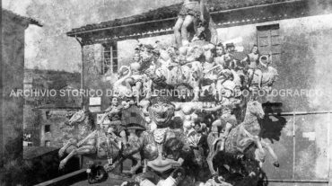 CB2.11.9 Carnevale 1960 Follie spagnole