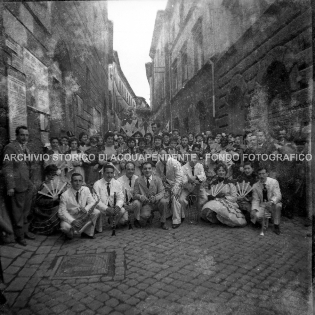 CB2.13.10 Carnevale 1960 - Follie Spagnole gruppo