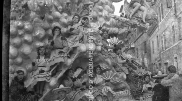 CB2.13.7 Carnevale 1960 - Follie Spagnole particolare