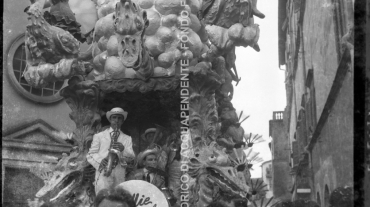 CB2.13.9 Carnevale 1960 - Follie Spagnole particolare