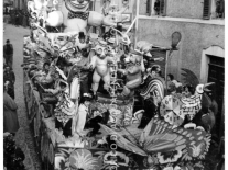 CB2.16.11 Carnevale 1960 - Amici per la pelle