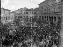 CB2.16.6 Carnevale 1960 in piazza