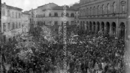 CB2.16.6 Carnevale 1960 in piazza