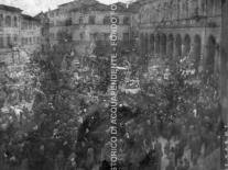 CB2.17.6 Carnevale 1960 in piazza