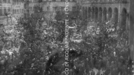 CB2.17.6 Carnevale 1960 in piazza