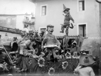 CB2.17.8 Carnevale 1960 - Carro piccolo - Il Gatto con Stivali
