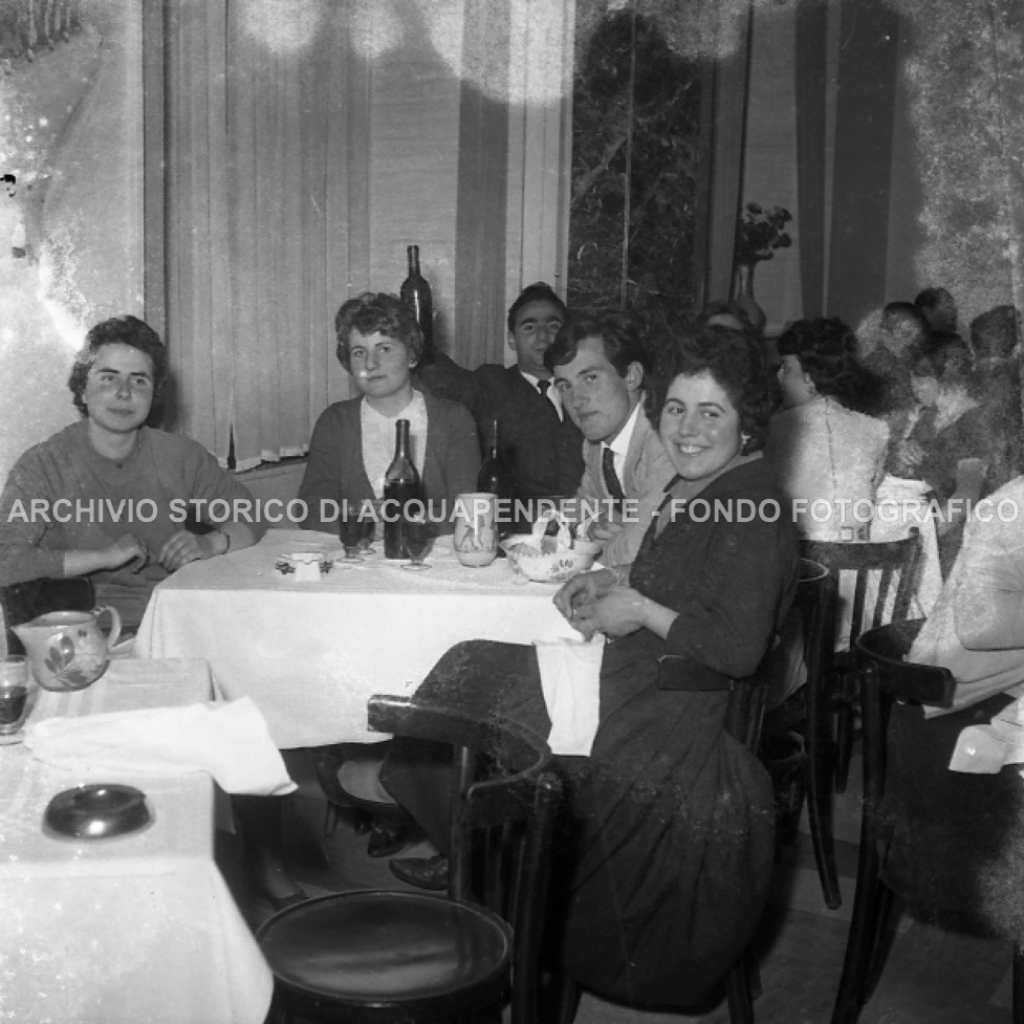 CB2.18.1 Carnevale 1960 - Cena carro Follie Spagnole