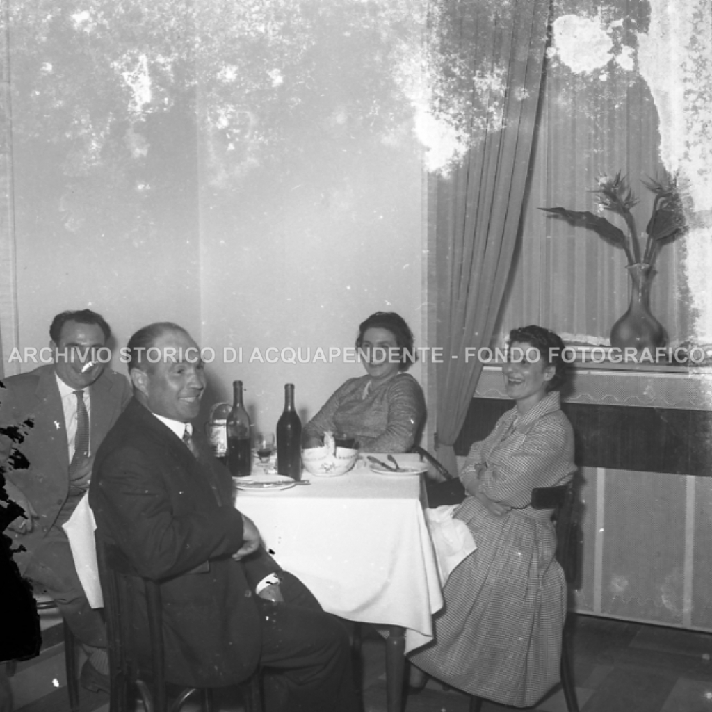 CB2.18.4 Carnevale 1960 - Cena carro Follie Spagnole