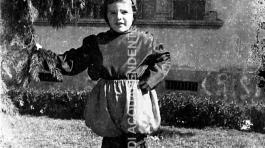 CB2.2.15 Carnevale 1957