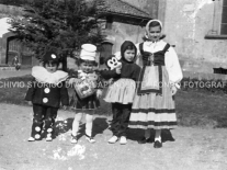 CB2.2.16 Carnevale 1957