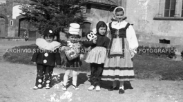 CB2.2.16 Carnevale 1957