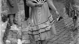 CB2.20.4 Carnevale 1960 - Maschera isolata