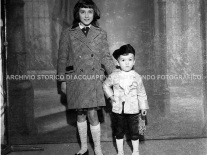 CB2.23.11 Carnevale 1961 - Mascherina con ragazza