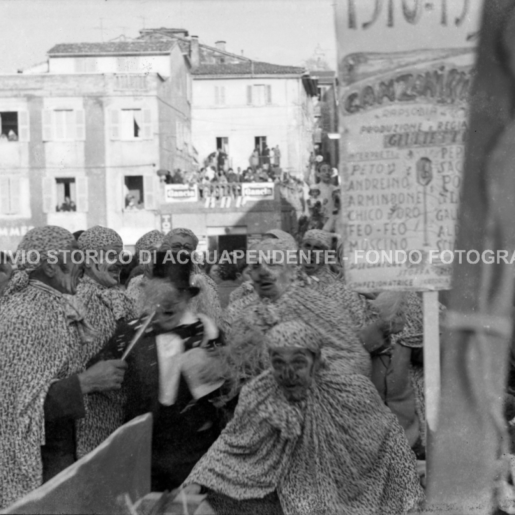 CB2.25.6 Carnevale 1962 - Mascherata in gruppo