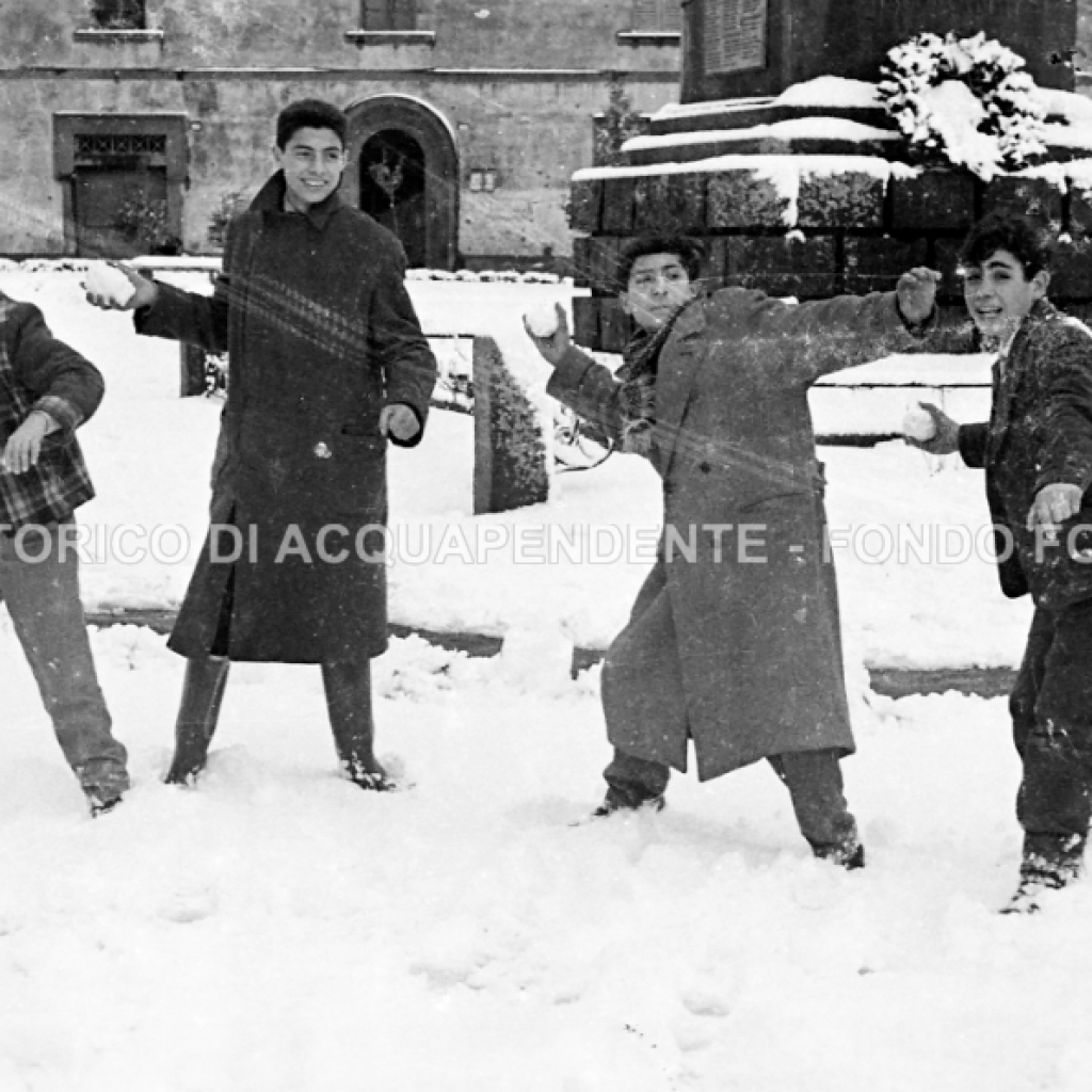 CB2.4.31 Battaglia sulla neve 1958