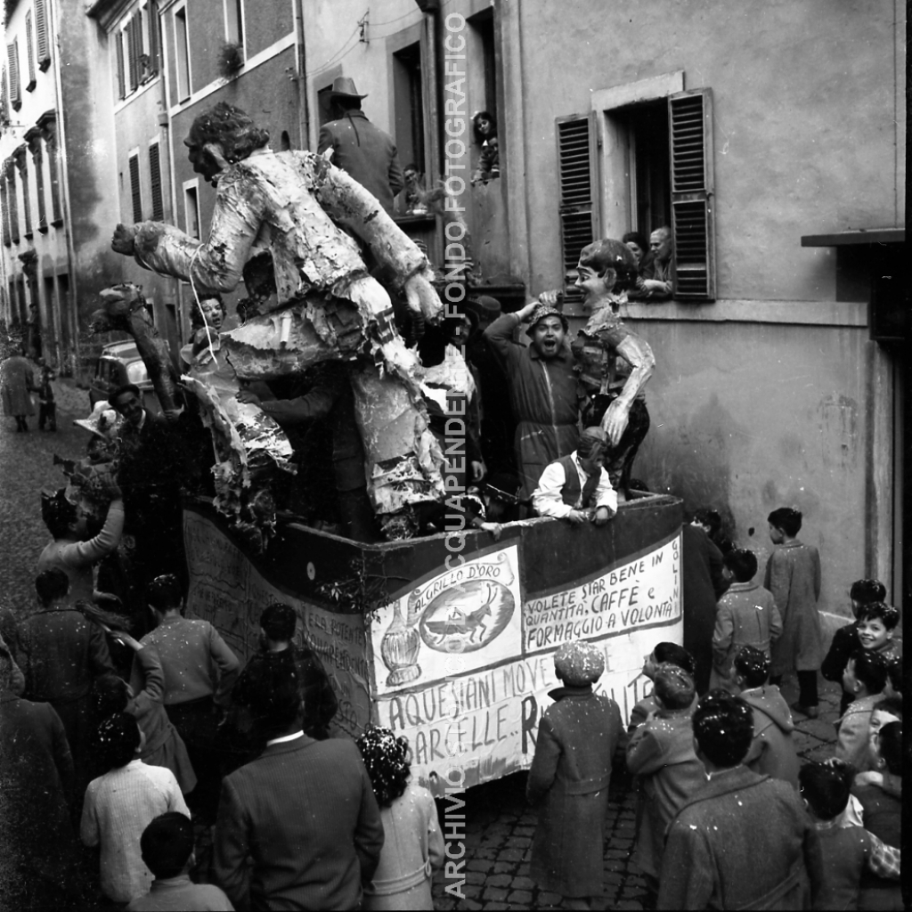 CB2.5.10 Carnevale 1958