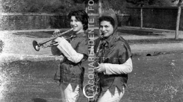 CB2.30.6 Carnevale 1962 - Maschere con strumenti musicali