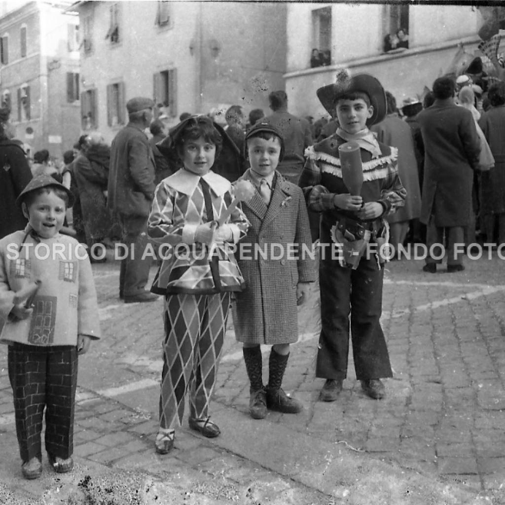 CB2.31.20 Carnevale 1962 - Maschere