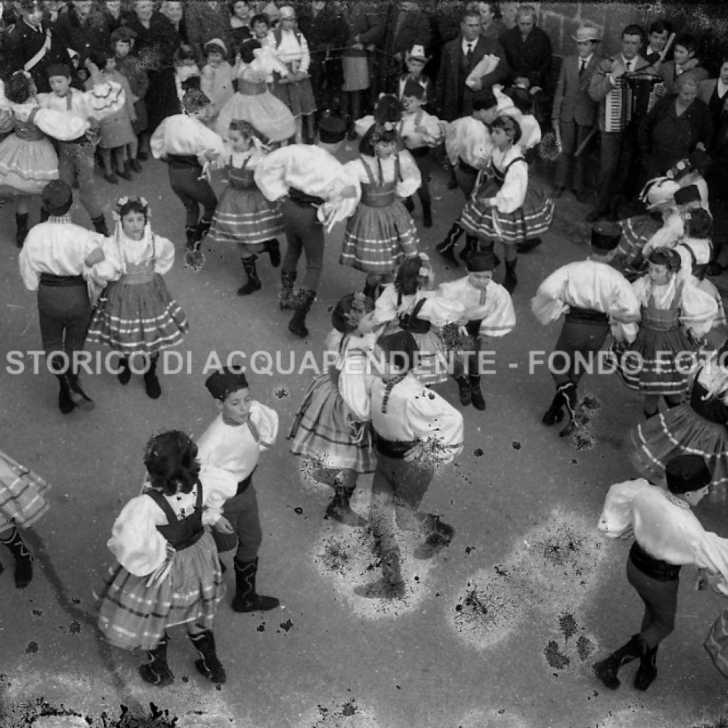 CB2.31.9 Carnevale 1962 - Maschere