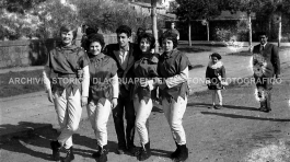 CB2.33.39 Carnevale 1962 - Gruppo Maschere