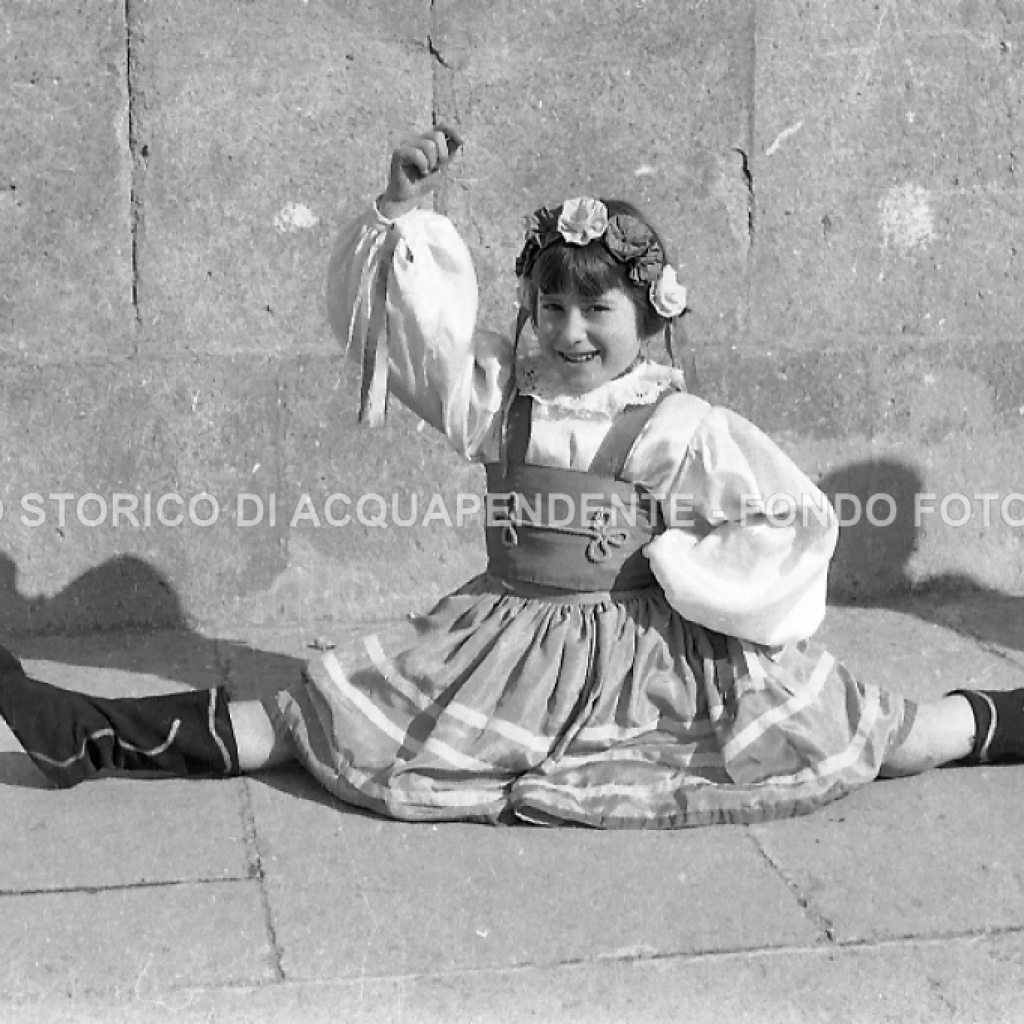 CB2.35.4 Carnevale 1962 - Mascherina