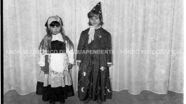 CB2.37.10 Carnevale 1963 - Mascherine