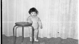 CB2.37.12 Carnevale 1963 - Bambina