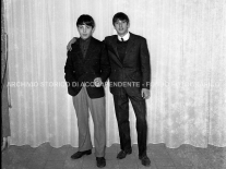 CB2.37.4 Carnevale 1963 - Due amici