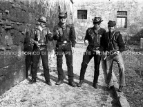 CB2.41.21 Carnevale 1963 - Gruppo Mascherato