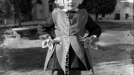 CB2.32.36 Carnevale 1962 - Mascherina