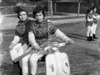 CB2.33.12 Carnevale 1962 - Luigina Ramini - Loretta Ronca