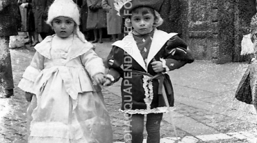 CB2.34.25 Carnevale 1962 - Mascherine