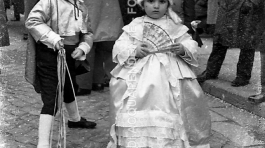 CB2.34.28 Carnevale 1962 - Mascherine