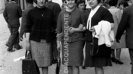 CB2.35.7 Carnevale 1962 -Tre amiche