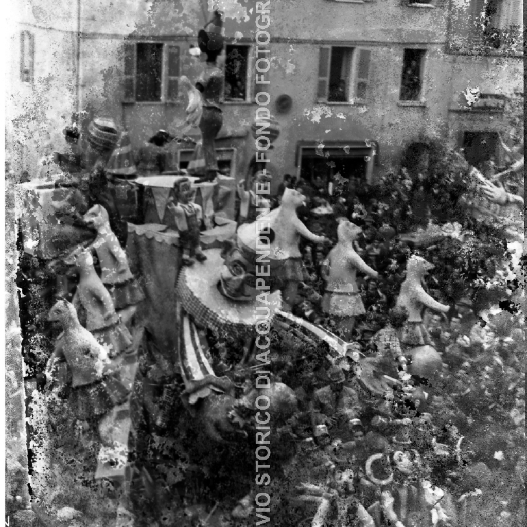 CB2.38.12 Carnevale 1963 - Il Circo di Topolino