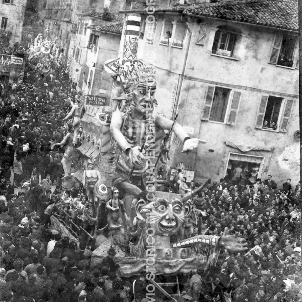 CB2.39.9 Carnevale 1963 - Il Gran Capo al Carnevale