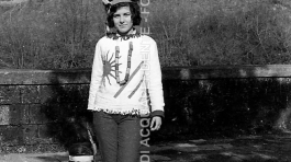 CB2.41.16 Carnevale 1963 - Ragazze mascherate