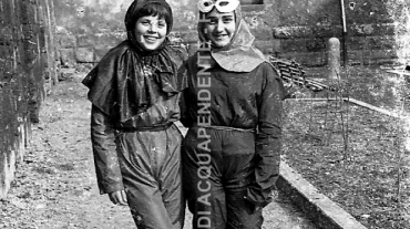 CB2.42.27 Carnevale 1963 - Mollichella Lidia e Ottaviani Eda